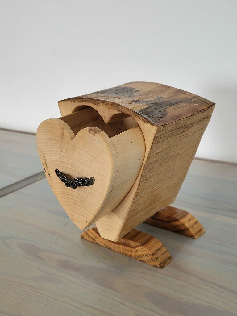 Wood log box