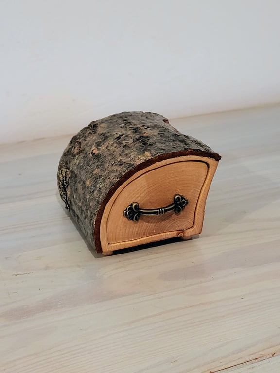 Maple handmade box